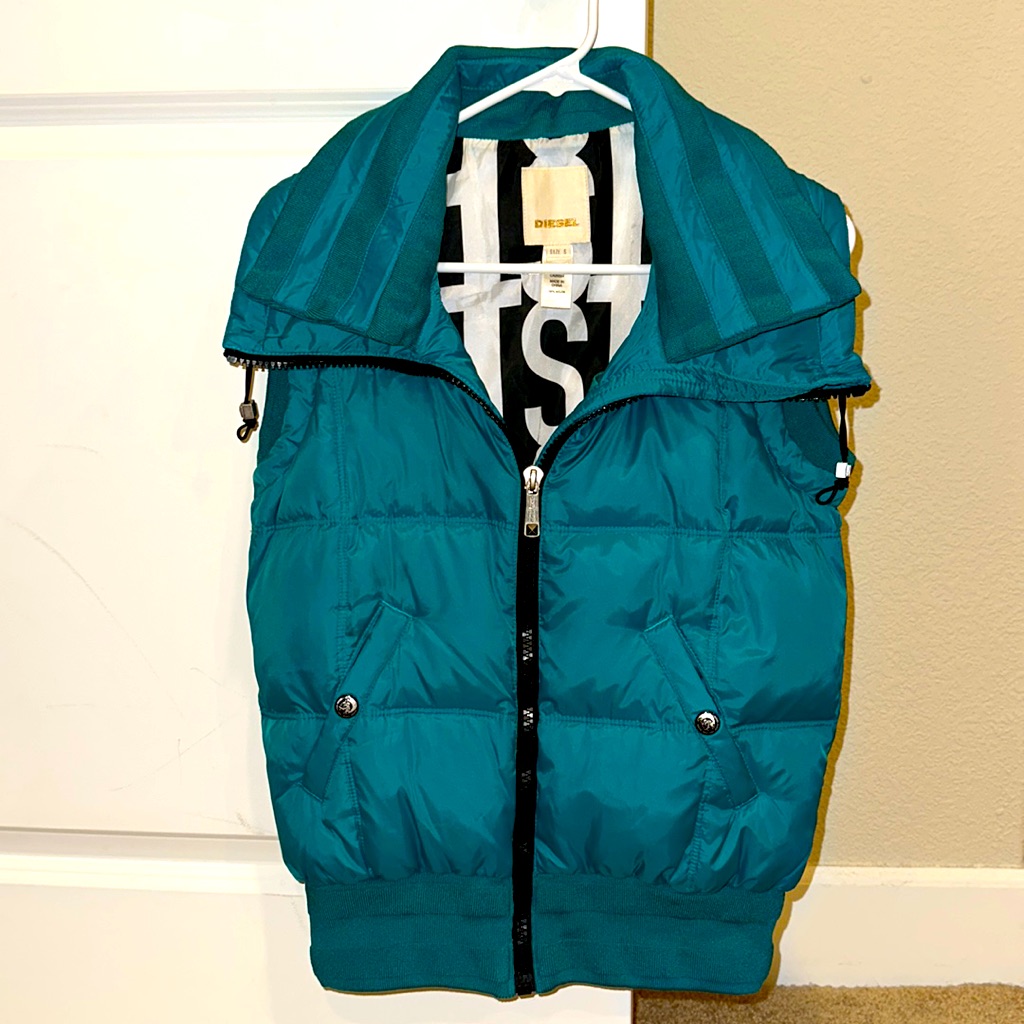 Diesel Women’s Teal Puffer Vest, Size S, Only Wore Once!